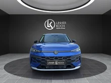 VW T-Roc Life eTSI DSG in Celestial Blue Dach Black Uni