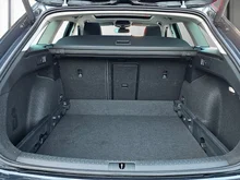 SEAT Leon SP Kombi Style 2.0 TDI DSG 150 PS in Magnet-Grau Metallic