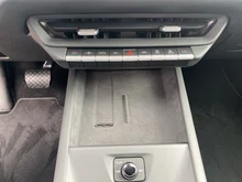 VW ID.3 Neo Life 125 kW - 50 kWh in Dark Olivine Green Metallic