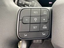 VW ID.3 Neo Life 125 kW - 50 kWh in Dark Olivine Green Metallic