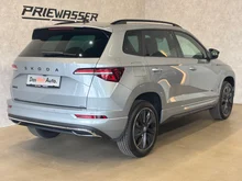 Škoda Karoq Sportline TSI DSG ACT in Smokey Diamond-Silber Metallic