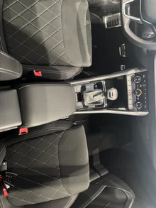 Škoda Karoq Sportline TSI DSG ACT in Smokey Diamond-Silber Metallic