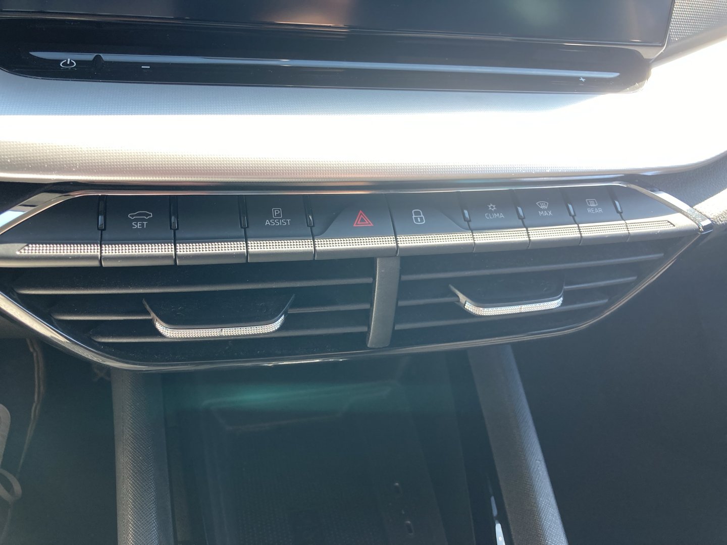 Škoda OCTAVIA Combi Ambition TDI DSG | Bild 20 von 24