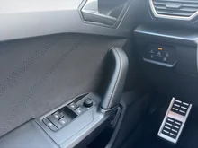 CUPRA Formentor e-HYBRID 204 PS DSG in Nacht-Schwarz Metallic