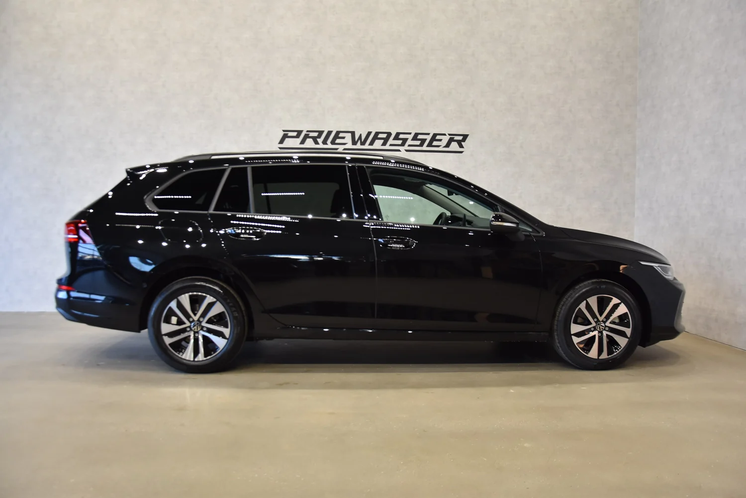 Bild eines Golf Variant Business TSI