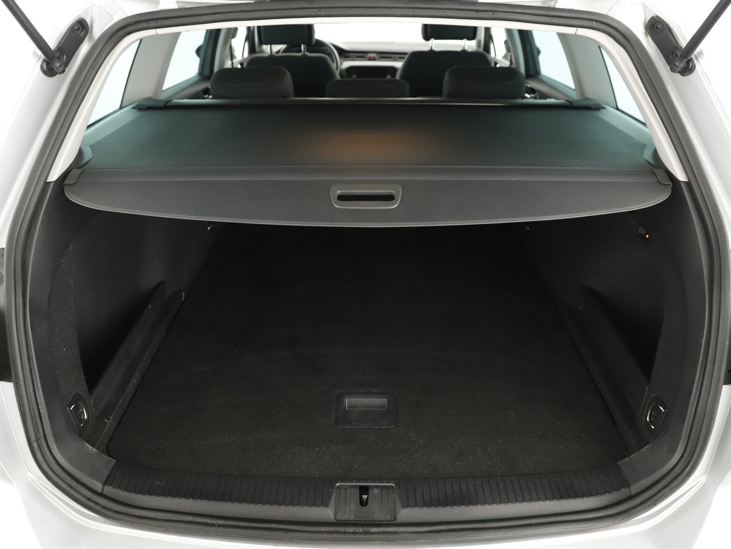 VW Passat Variant Business TDI DSG | Bild 19 von 22