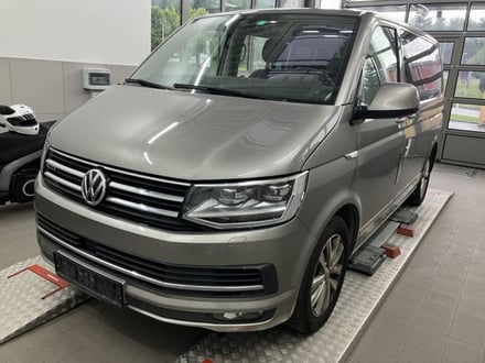 VW Multivan Highline 2,0 TDI 4Motion BMT DSG