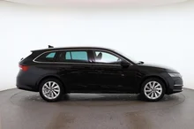Škoda Octavia Combi Selection TDI DSG in Black-Magic Perleffekt