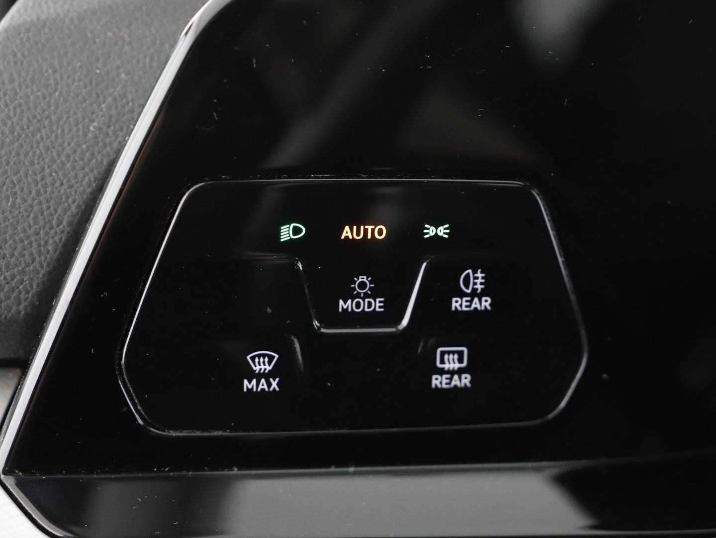 VW Golf Life TDI DSG | Bild 12 von 27