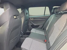 Škoda Octavia Combi 4x4 Sportline TSI DSG in Stahl-Grau