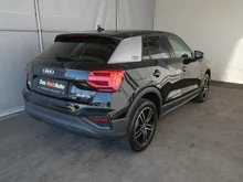 Audi Q2 35 TFSI intense in brillantschwarz Klar
