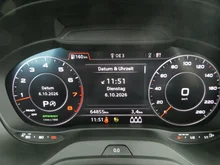 Audi Q2 35 TFSI intense in brillantschwarz Klar