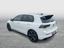 VW Golf GTI Clubsport DSG in Pure White Dach Deep Schwarz Uni