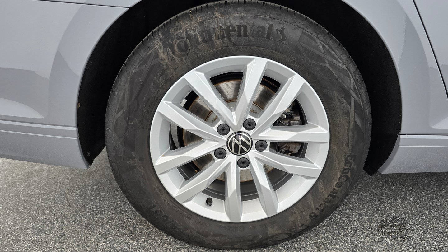 VW Passat Variant Business TDI DSG | Bild 15 von 27