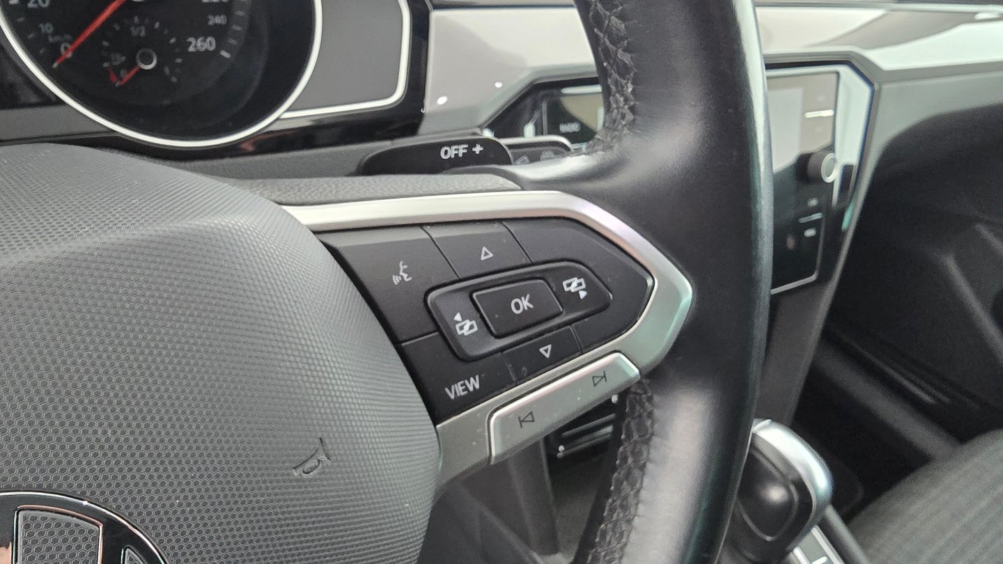 VW Passat Variant Business TDI DSG | Bild 22 von 27