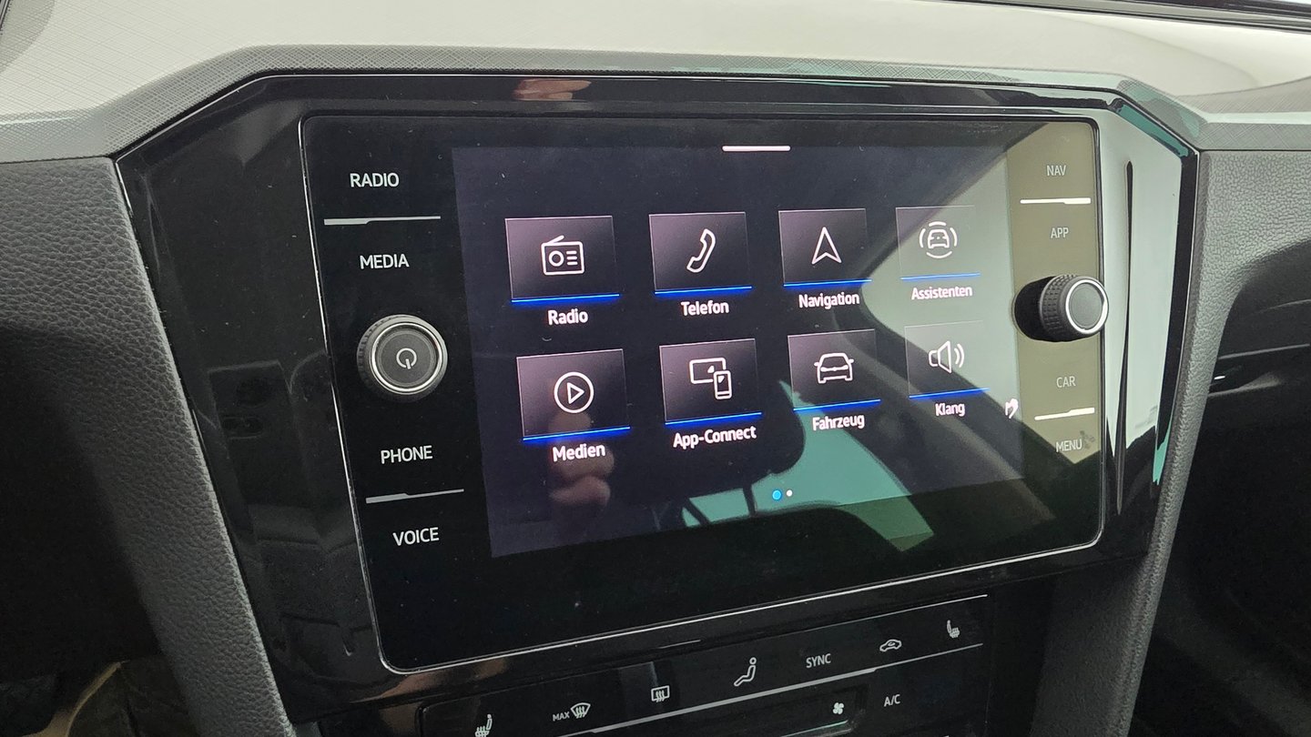 VW Passat Variant Business TDI DSG | Bild 17 von 27