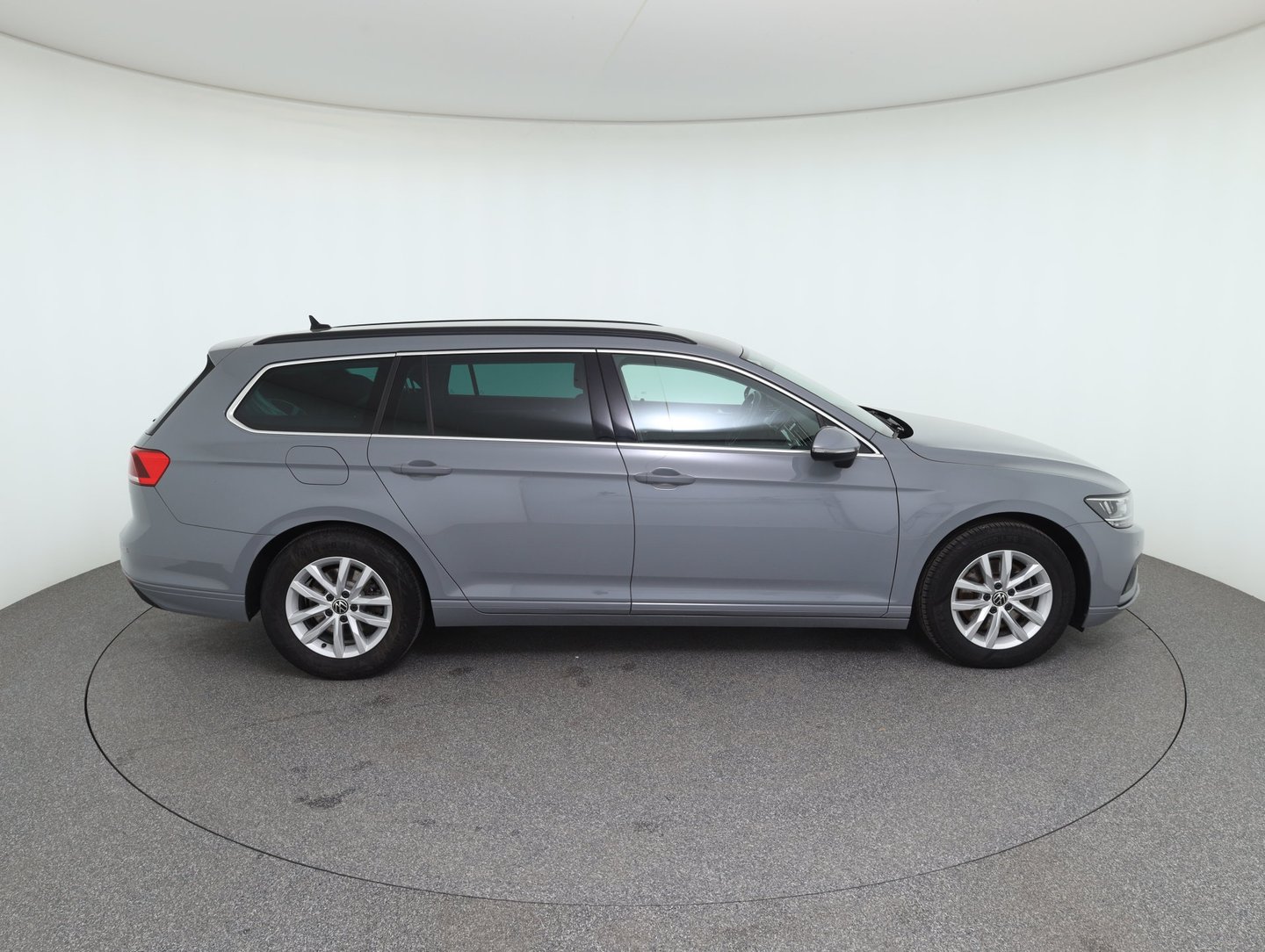 VW Passat Variant Business TDI DSG | Bild 4 von 27