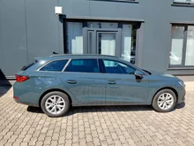 SEAT Leon SP Kombi Style Edition 1.5TSI 115PS in Fjord-Blau