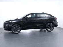 Audi Q3 Sportback TFSI quattro 150 kW in Mythosschwarz Metallic