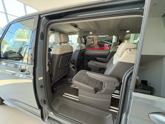 Bild eines VW Multivan Edition eHybrid 180 kW 4MOTION