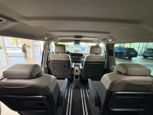 Bild eines VW Multivan Edition eHybrid 180 kW 4MOTION