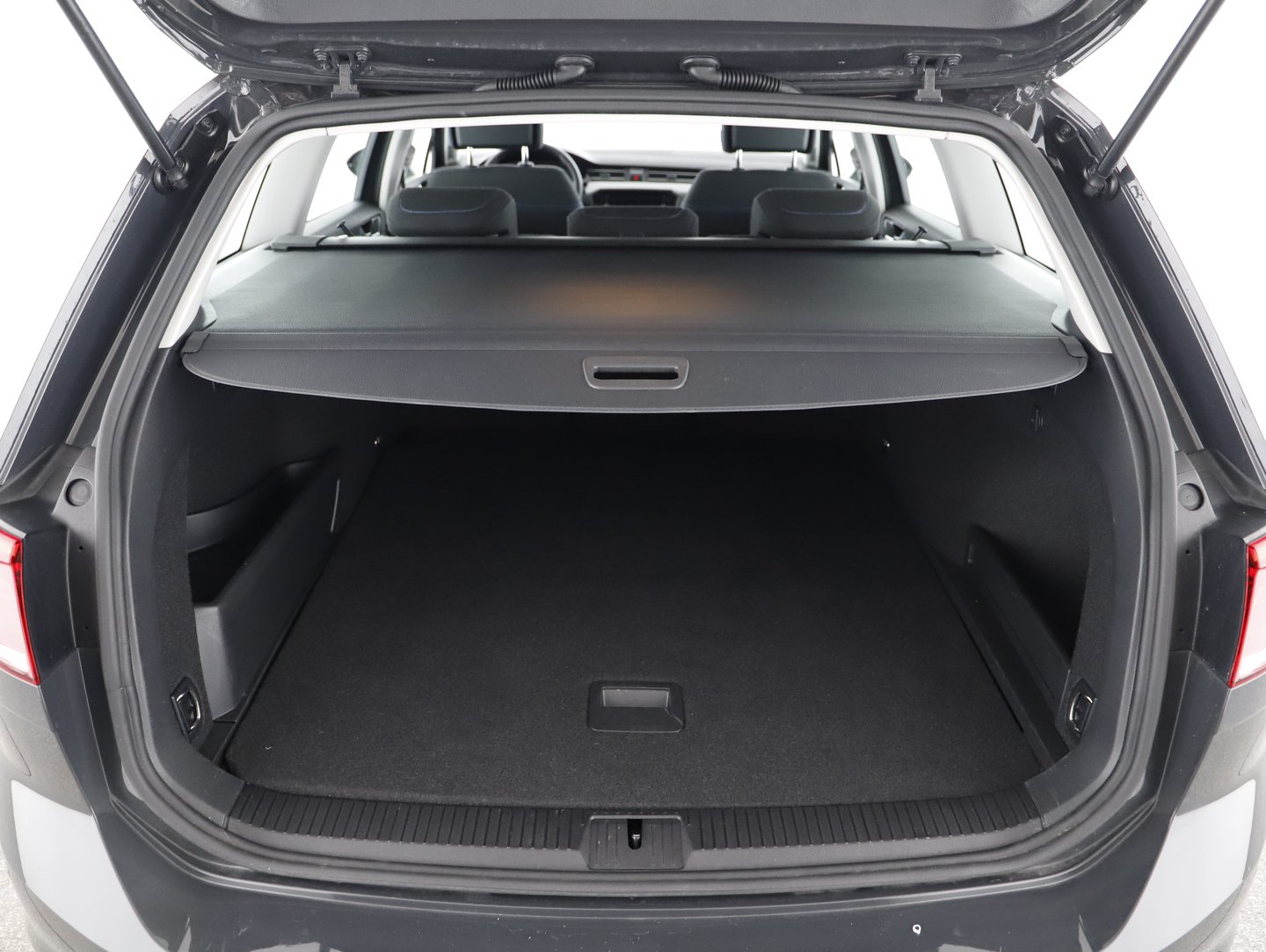 VW Passat Variant GTE | Bild 22 von 28