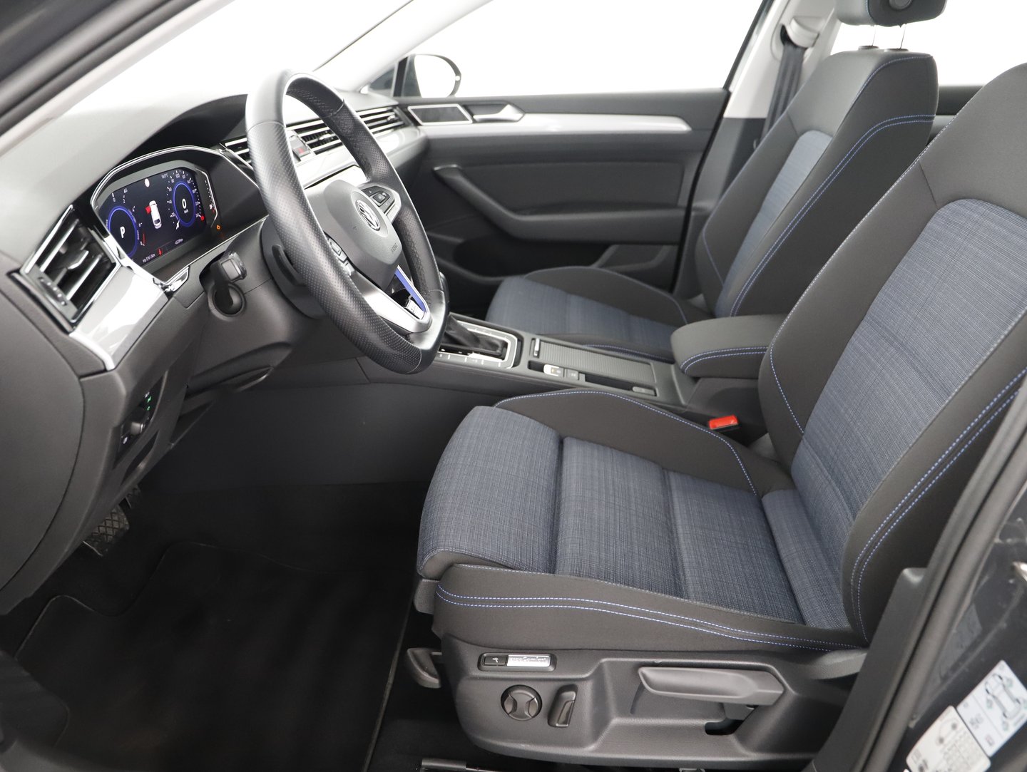 VW Passat Variant GTE | Bild 10 von 28