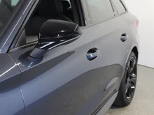 SEAT Leon SP Kombi FR Edition 1.5 TSI 115 PS in Magnet-Grau Metallic