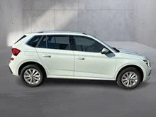 Škoda Kamiq Selection TSI DSG in Moon-Weiß Metallic