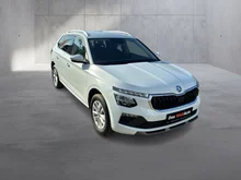 Škoda Kamiq Selection TSI DSG in Moon-Weiß Metallic