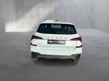 Škoda Kamiq Selection TSI DSG in Moon-Weiß Metallic