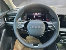 Škoda Kamiq Selection TSI DSG in Moon-Weiß Metallic