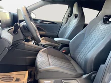 VW Tiguan Sport eHybrid DSG 150 kW in Delfingrau Metallic