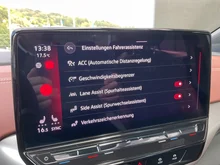 VW ID.4 Pro Performance 150 kW Tech in Gletscherweiß Metallic