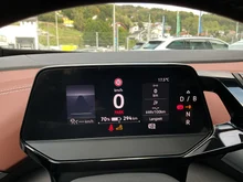 VW ID.4 Pro Performance 150 kW Tech in Gletscherweiß Metallic