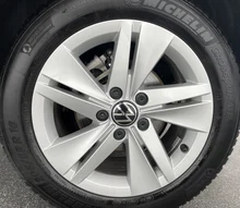Thumbnail-Foto von Fahrzeug