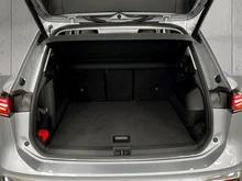 VW Tiguan Elegance eHybrid DSG 150 kW in Oyster Silver Metallic