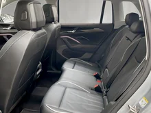 VW Tiguan Elegance eHybrid DSG 150 kW in Oyster Silver Metallic