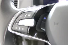 Škoda Karoq 4x4 SCOUT TDI DSG in schwarz - metallic-perleffektno