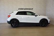 Audi Q2 1.6 TDI in 2Y Gletscherweiß Metallic