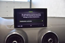 Audi Q2 1.6 TDI in 2Y Gletscherweiß Metallic