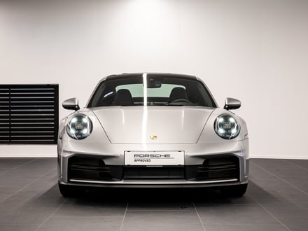 Porsche 911 Carrera