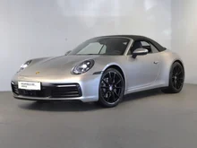 Porsche 911 Carrera Cabriolet I (992) in silber - metallic