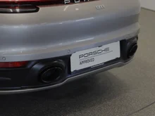Porsche 911 Carrera Cabriolet I (992) in silber - metallic