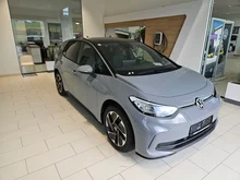 VW ID.3 Pure 125 kW Business in Mondsteingrau Dach schwarz