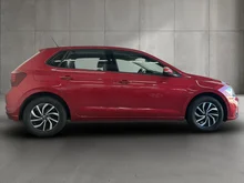 VW Polo Life TSI in Kings Red Metallic