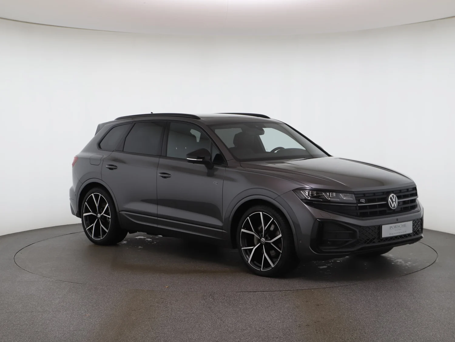 Bild eines VW Touareg R-Line TDI 4MOTION