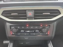SEAT Arona Style Edition 1.0 TSI DSG in Nacht-Schwarz Dach Manhattan Grau