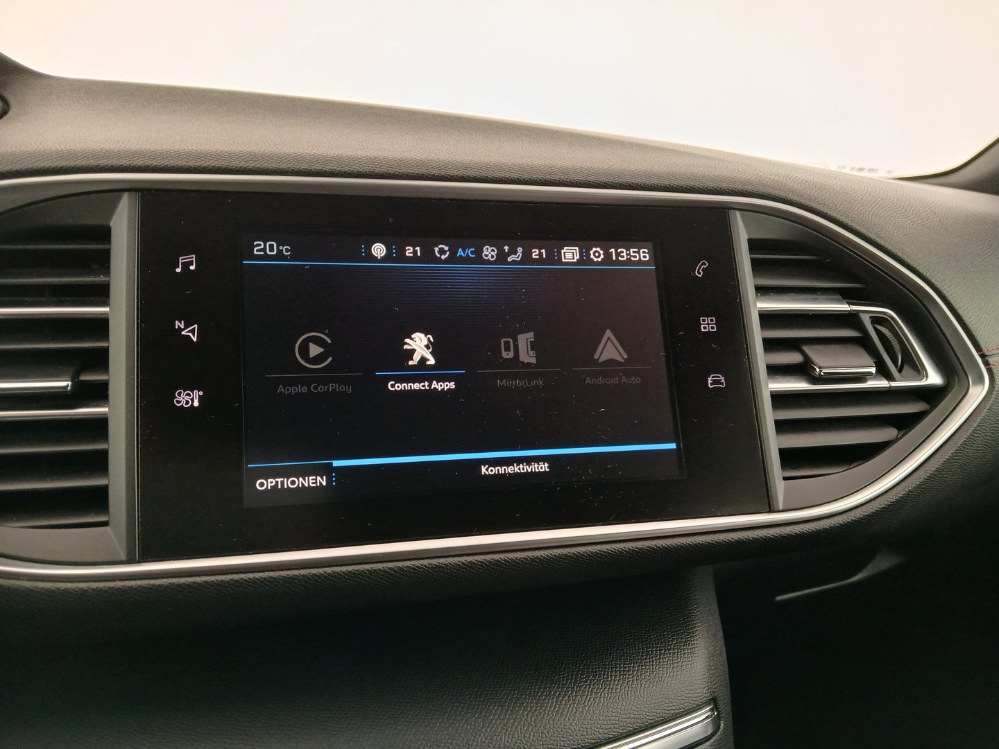 Peugeot 308 SW 1,6 BlueHDi 120 GT Line S&S | Bild 19 von 32