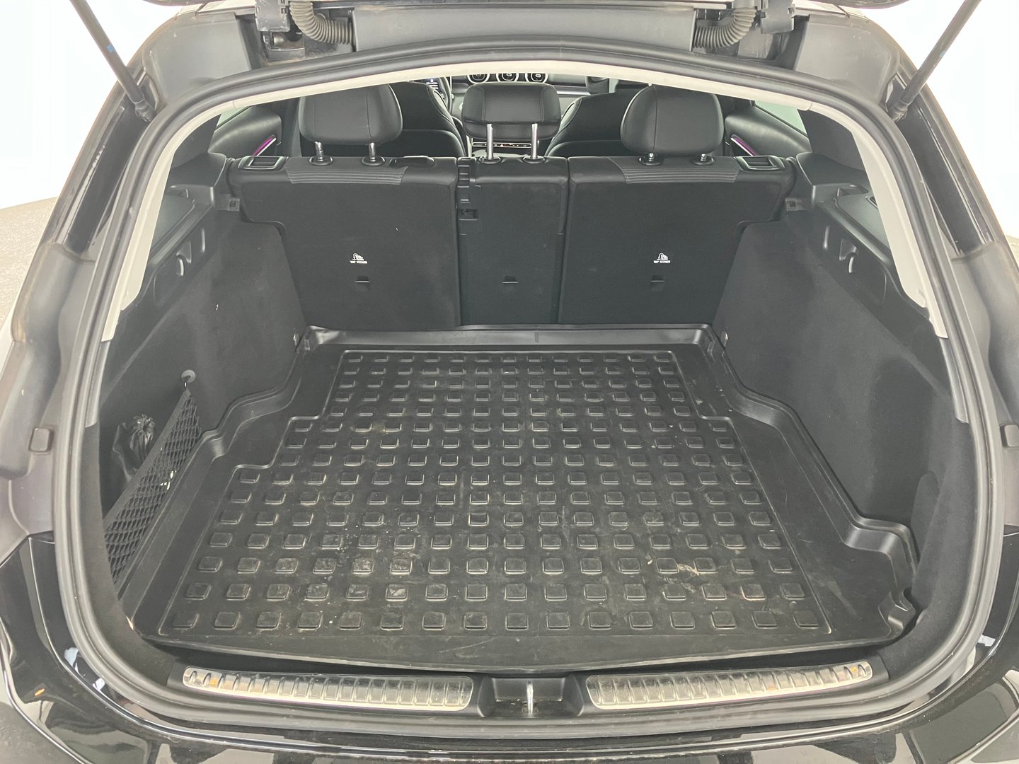 Mercedes C 220d T Aut. | Bild 15 von 18